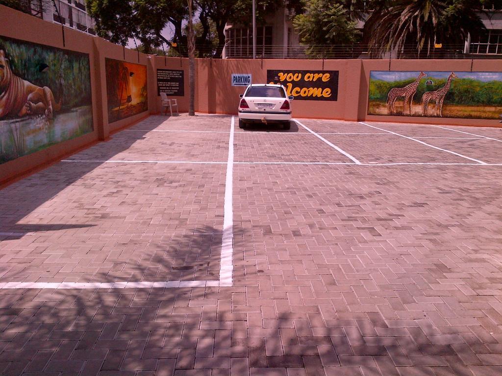 Chisam Guest Lodge Pty Ltd Johannesburg Exterior foto